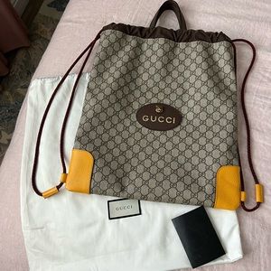 Gucci brown GG Supreme Neo Vintage Drawstring bag